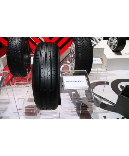 YOKOHAMA BluEarth-Es ES32 215/60R16 99V Фото 4