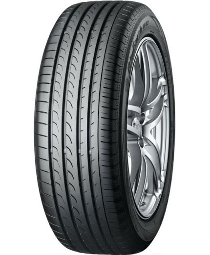 YOKOHAMA BluEarth RV-02 215/60R17 96H