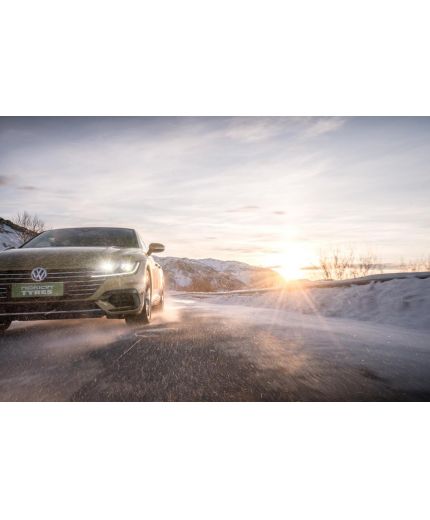 NOKIAN WR Snowproof 195/65R15 91T Фото 2