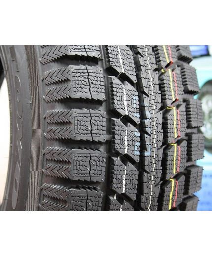 TOYO Observe GSi-6 LS 265/70R18 116H