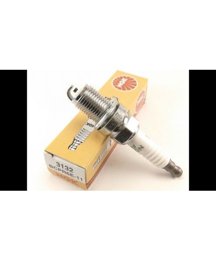 NGK Свеча зажигания Фото 2