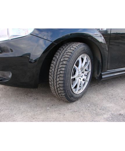 BRIDGESTONE Ice Cruiser 7000 215/65R16 98T Фото 6