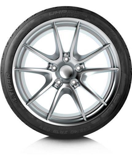 TIGAR Ultra High Performance 215/60R17 96H Фото 3