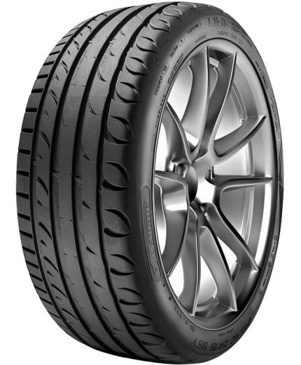 TIGAR Ultra High Performance 215/55R18 99V