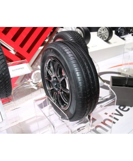 YOKOHAMA BluEarth-Es ES32 215/60R16 99V Фото 6