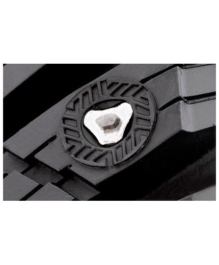 GOODYEAR UltraGrip Ice Arctic 215/55R17 98T Фото 2