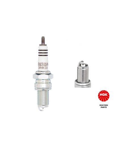 NGK Свеча зажигания