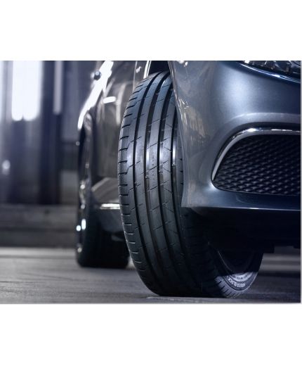 NOKIAN Hakka Black 2 215/50R17 95W Фото 8