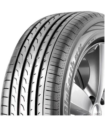 YOKOHAMA BluEarth RV-02 235/60R18 103W Фото 3