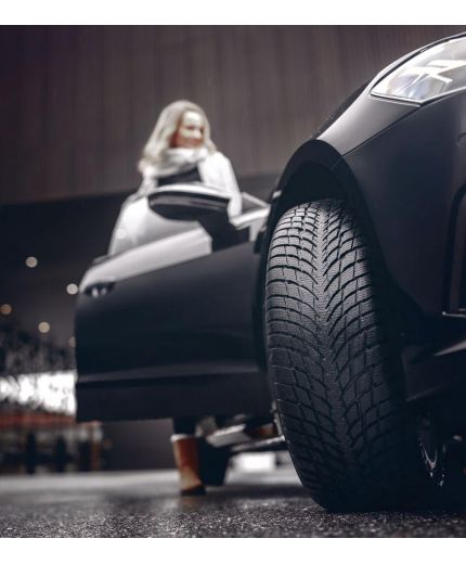 NOKIAN WR Snowproof P 215/55R17 98V Фото 11