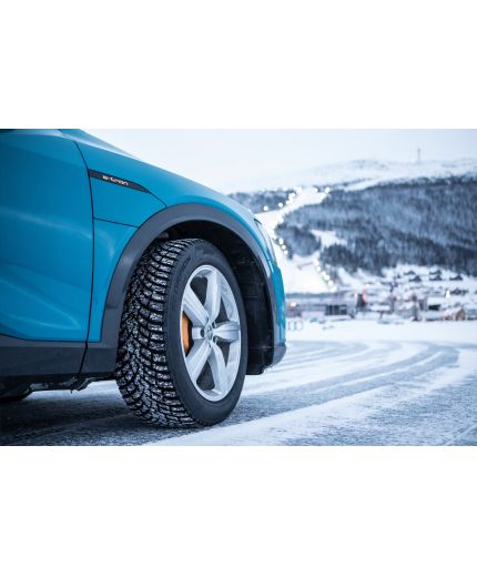 PIRELLI Scorpion Ice Zero 2 265/45R21 108H Фото 8