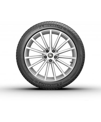 MICHELIN X-Ice 3 235/45R18 98H Фото 3