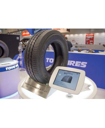 TOYO Observe VAN 225/55R17C 109/107H Фото 3