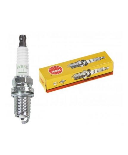 NGK Свеча зажигания