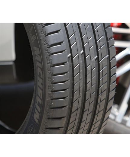 MICHELIN Latitude Sport 3 235/60R17 102V Фото 8